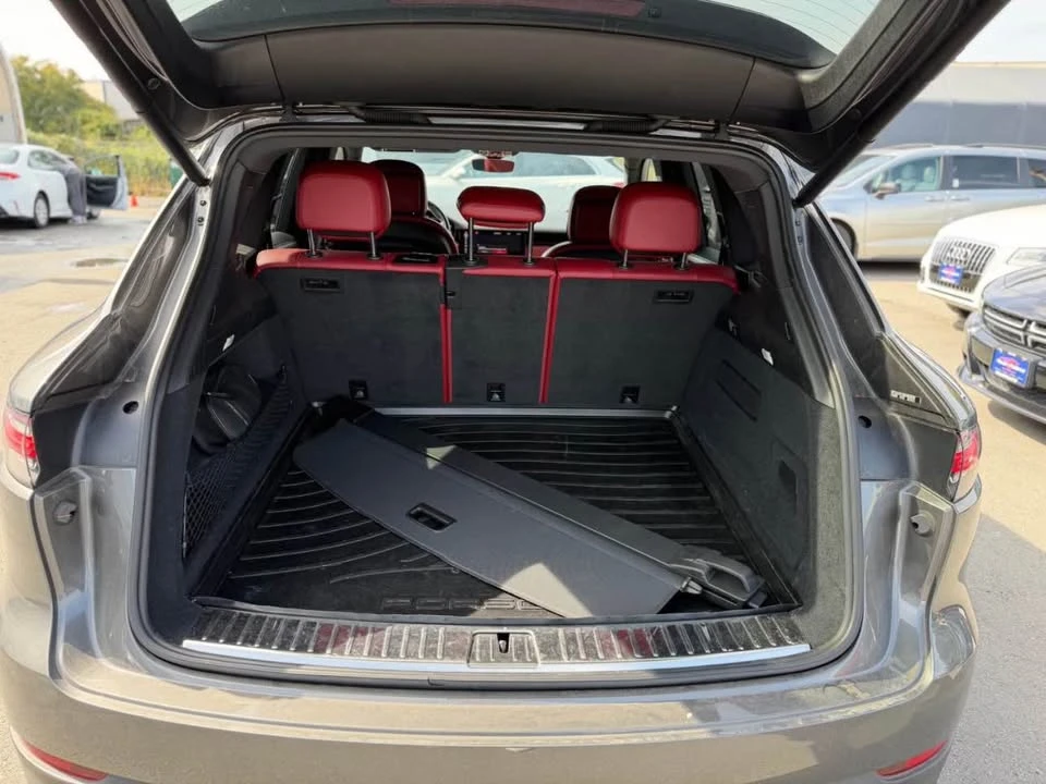 2021 Porsche 9Y0/9Y3 Cayenne - Image 16 of 19