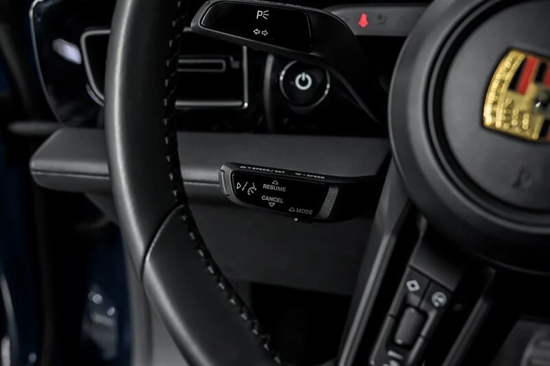 2021 Porsche Cayman - Image 25 of 31