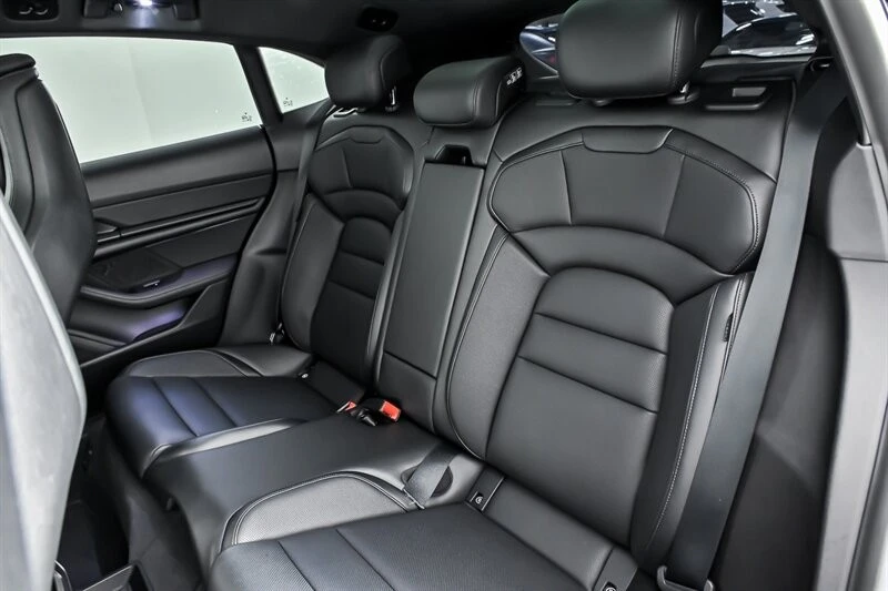 2021 Porsche Cayman - Image 19 of 31