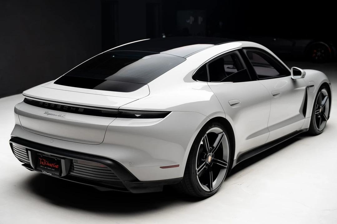 2021 Porsche 718 Cayman - Image 31 of 31