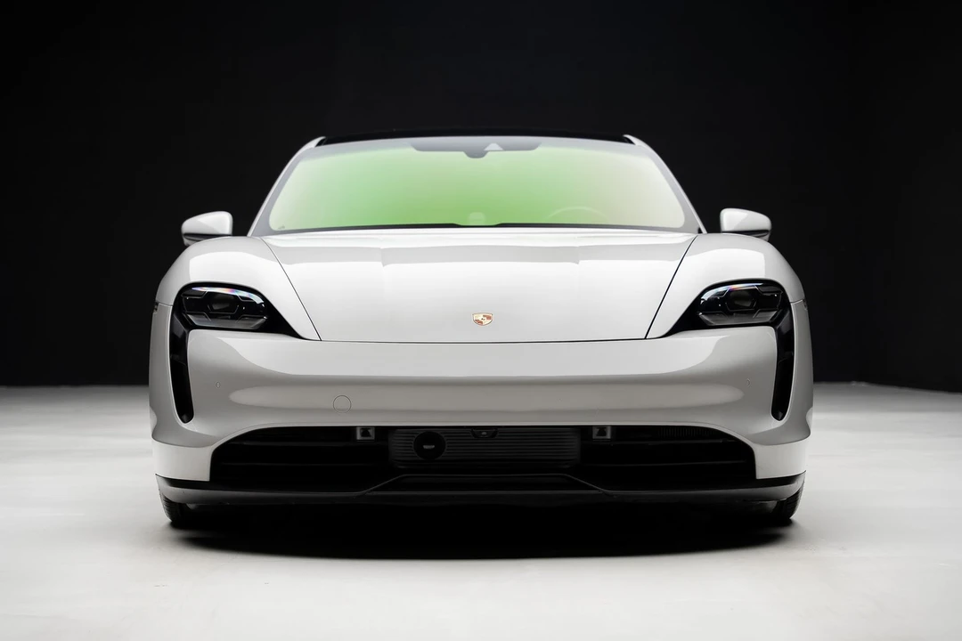 2021 Porsche 718 Cayman - Image 8 of 31