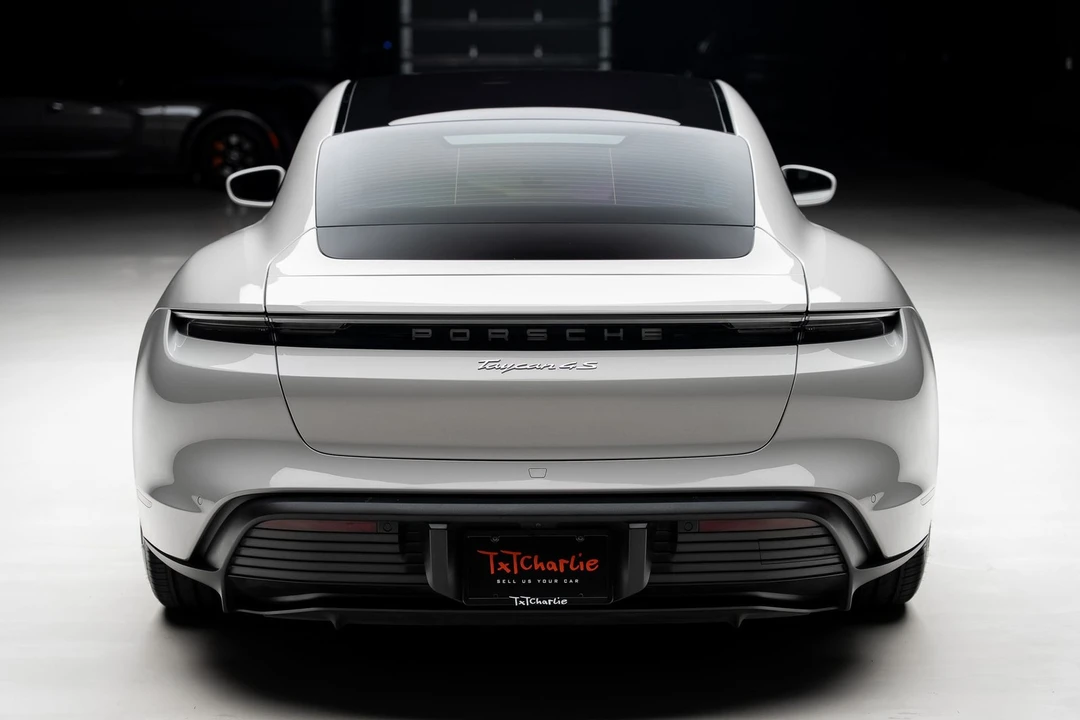 2021 Porsche 718 Cayman - Image 26 of 31