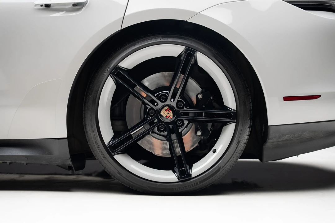 2021 Porsche 718 Cayman - Image 21 of 31