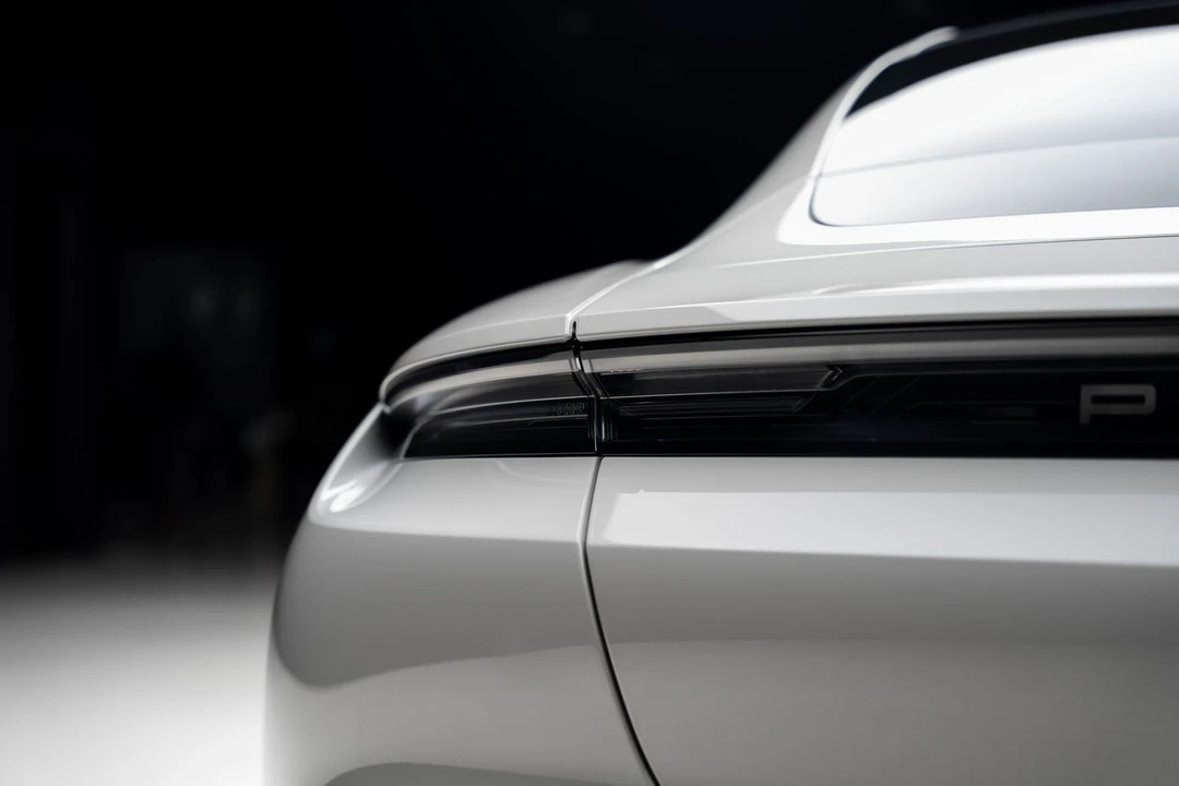 2021 Porsche 718 Cayman - Image 28 of 31
