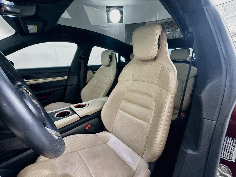 2021 Porsche 718 Cayman - Image 9 of 14