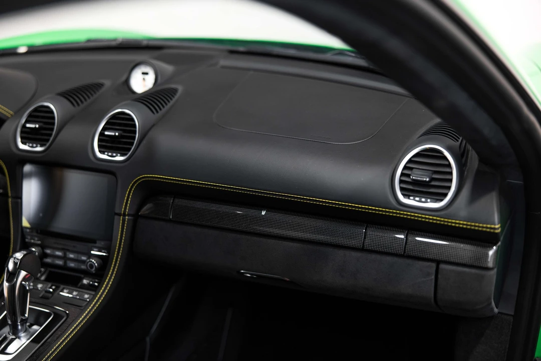 2021 Porsche 718 Cayman GT4 - Image 16 of 18