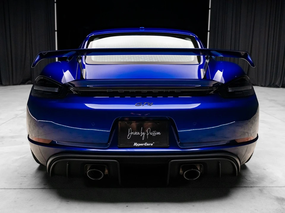 2021 Porsche 718 Cayman GT4 - Image 28 of 31