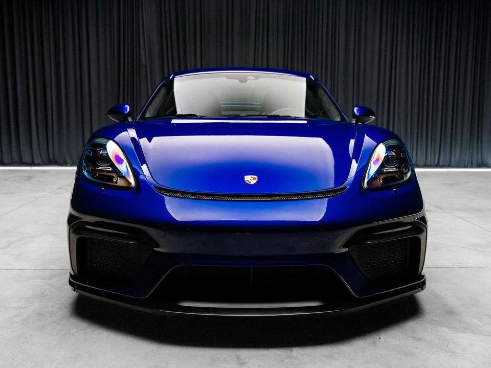 2021 Porsche 718 Cayman GT4 - Image 17 of 31