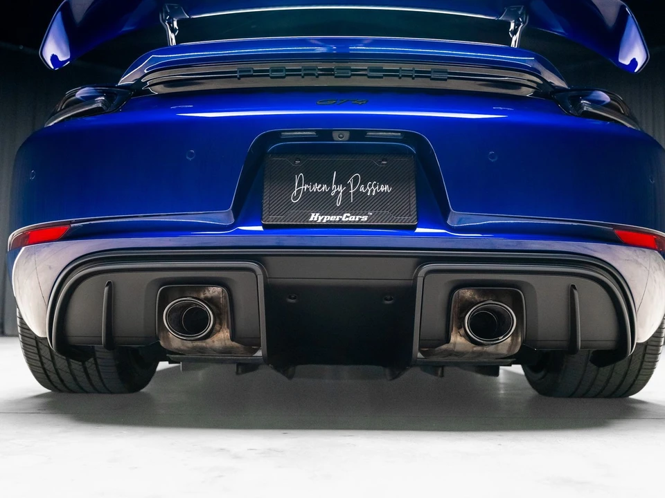 2021 Porsche 718 Cayman GT4 - Image 29 of 31