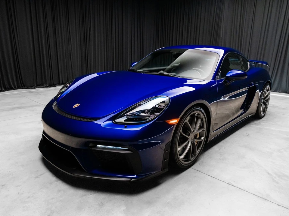 2021 Porsche 718 Cayman GT4 - Image 10 of 31