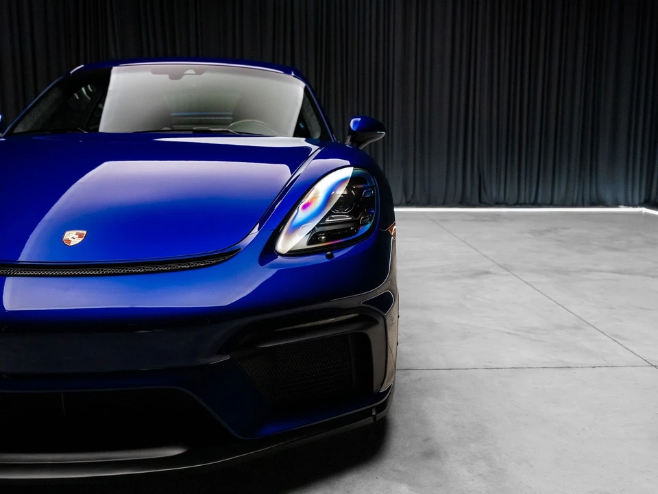 2021 Porsche 718 Cayman GT4 - Image 18 of 31