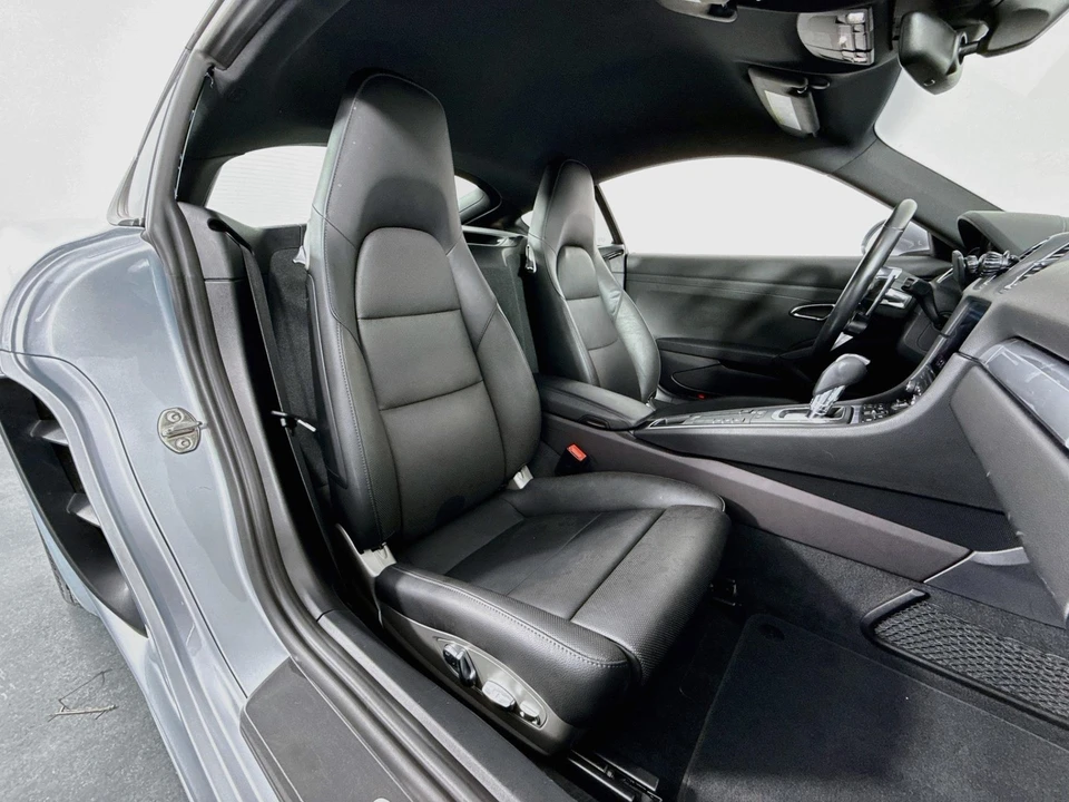 2021 Porsche 718 Cayman S - Image 27 of 31