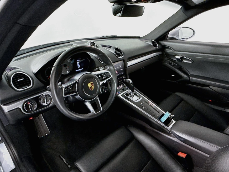 2021 Porsche 718 Cayman S - Image 24 of 31