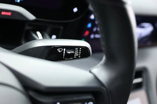 2021 Porsche 718 Cayman - Image 28 of 31