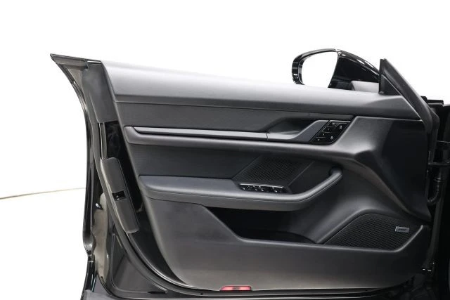 2021 Porsche 718 Cayman - Image 10 of 31