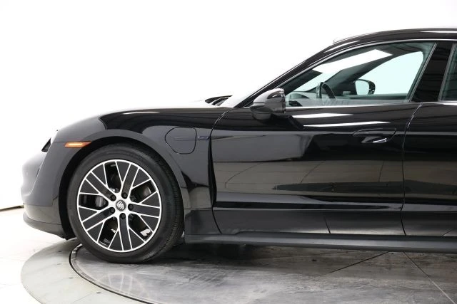 2021 Porsche 718 Cayman - Image 7 of 31