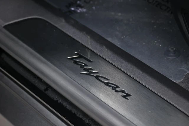 2021 Porsche 718 Cayman - Image 16 of 31