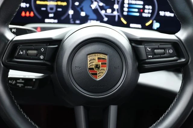 2021 Porsche 718 Cayman - Image 25 of 31