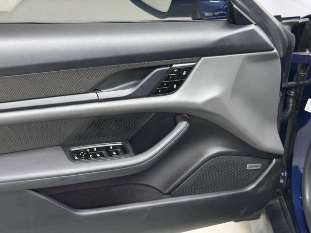 2021 Porsche Cayman - Image 19 of 31