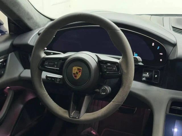 2021 Porsche Cayman - Image 22 of 31