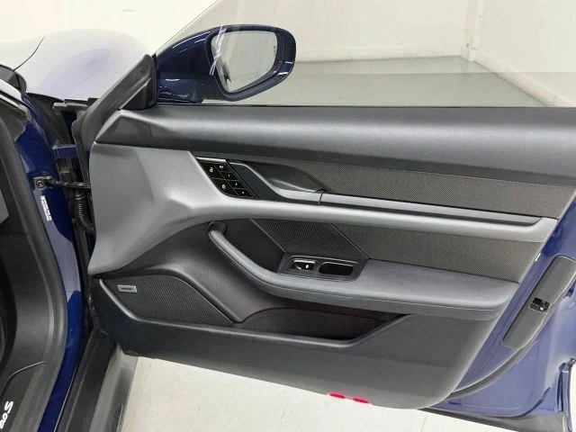 2021 Porsche Cayman - Image 20 of 31