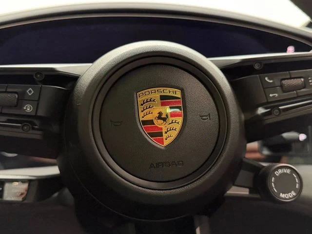 2021 Porsche Cayman - Image 25 of 31
