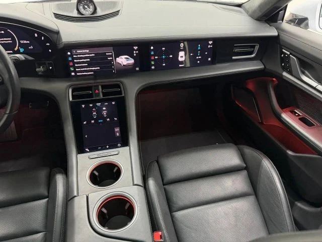 2021 Porsche Cayman - Image 28 of 31
