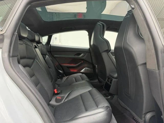 2021 Porsche Cayman - Image 16 of 31