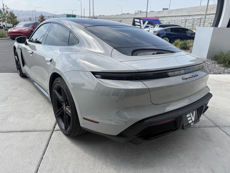 2021 Porsche 718 Cayman - Image 6 of 26