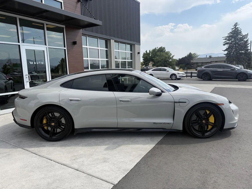 2021 Porsche 718 Cayman - Image 9 of 26