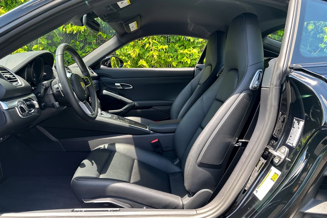 2021 Porsche 718 Cayman - Image 17 of 31