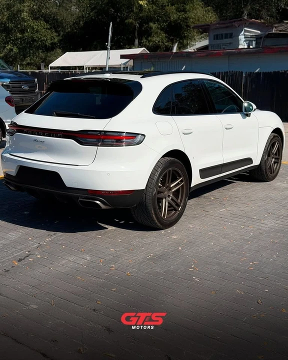 2021 Porsche Macan - Image 3 of 12