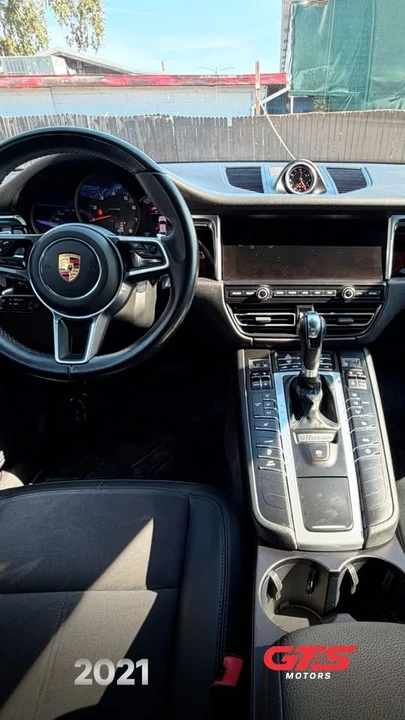 2021 Porsche Macan - Image 12 of 12