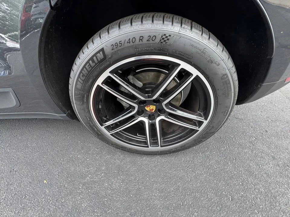 2021 Porsche Macan S - Image 9 of 14