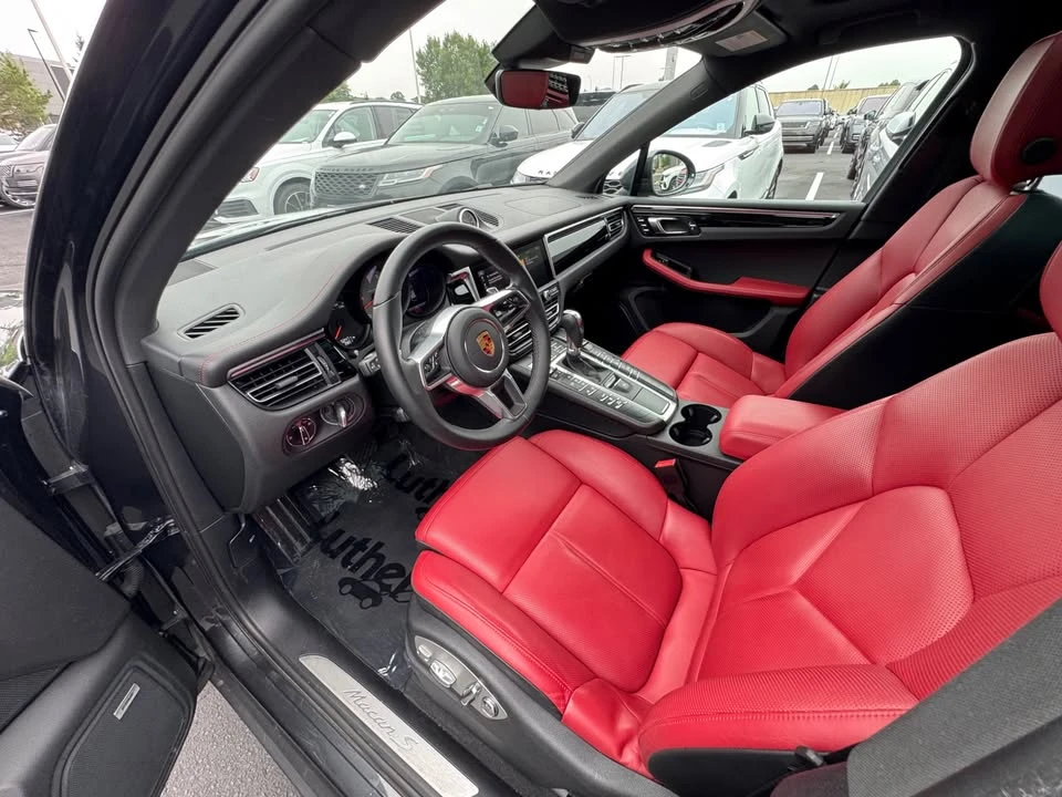2021 Porsche Macan S - Image 12 of 14