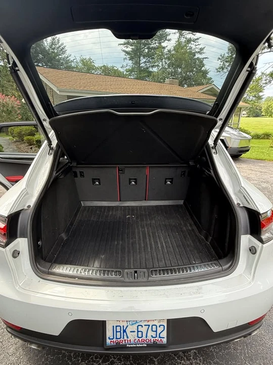 2021 Porsche Macan S - Image 7 of 13