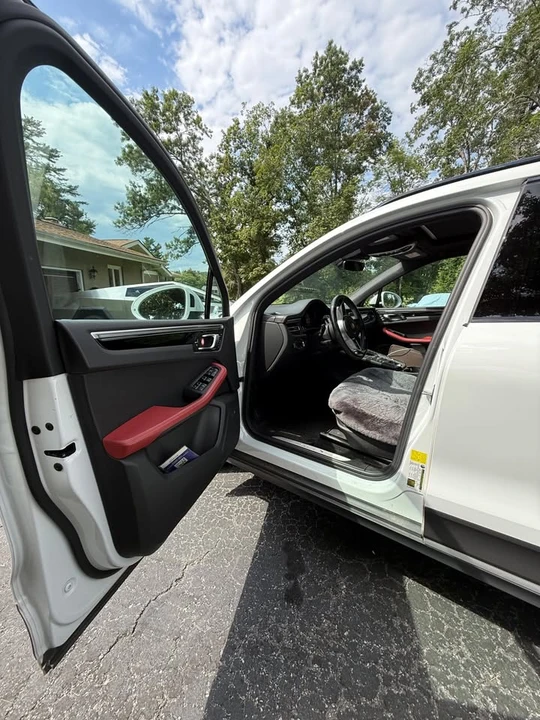 2021 Porsche Macan S - Image 9 of 13