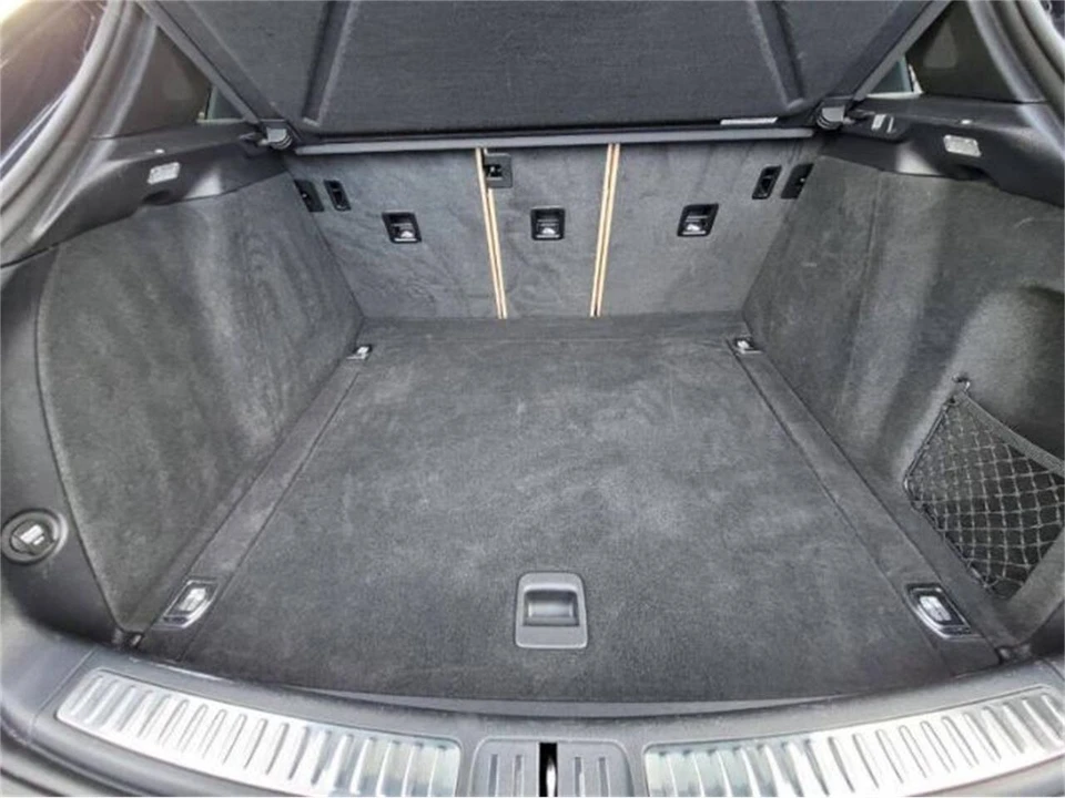 2021 Porsche Macan - Image 7 of 22