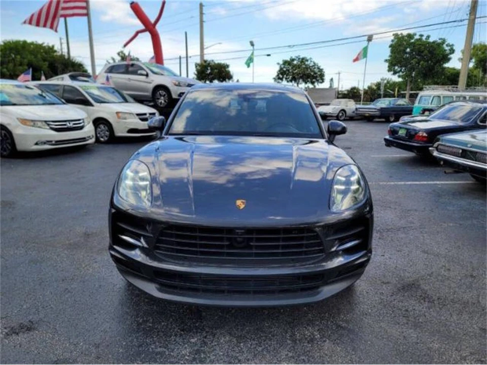2021 Porsche Macan - Image 18 of 22