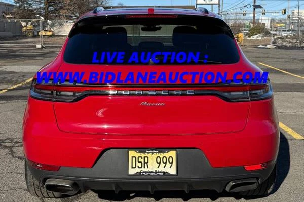 2021 Porsche Macan - Image 3 of 7