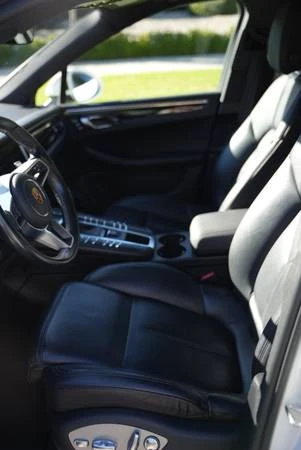 2021 Porsche Macan - Image 11 of 21