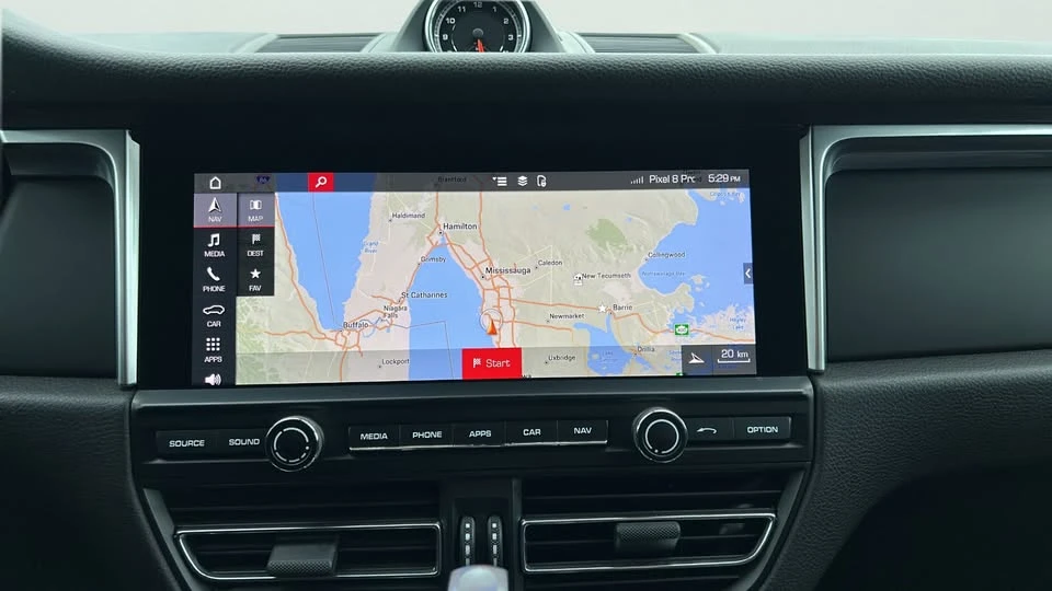 2021 Porsche Macan - Image 14 of 20