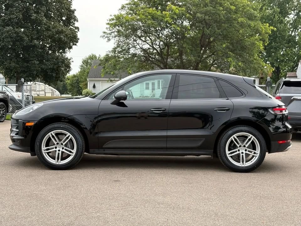2021 Porsche Macan - Image 4 of 19