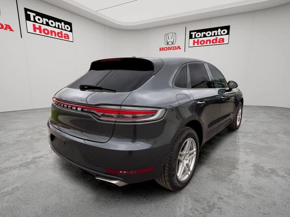 2021 Porsche Macan - Image 11 of 19