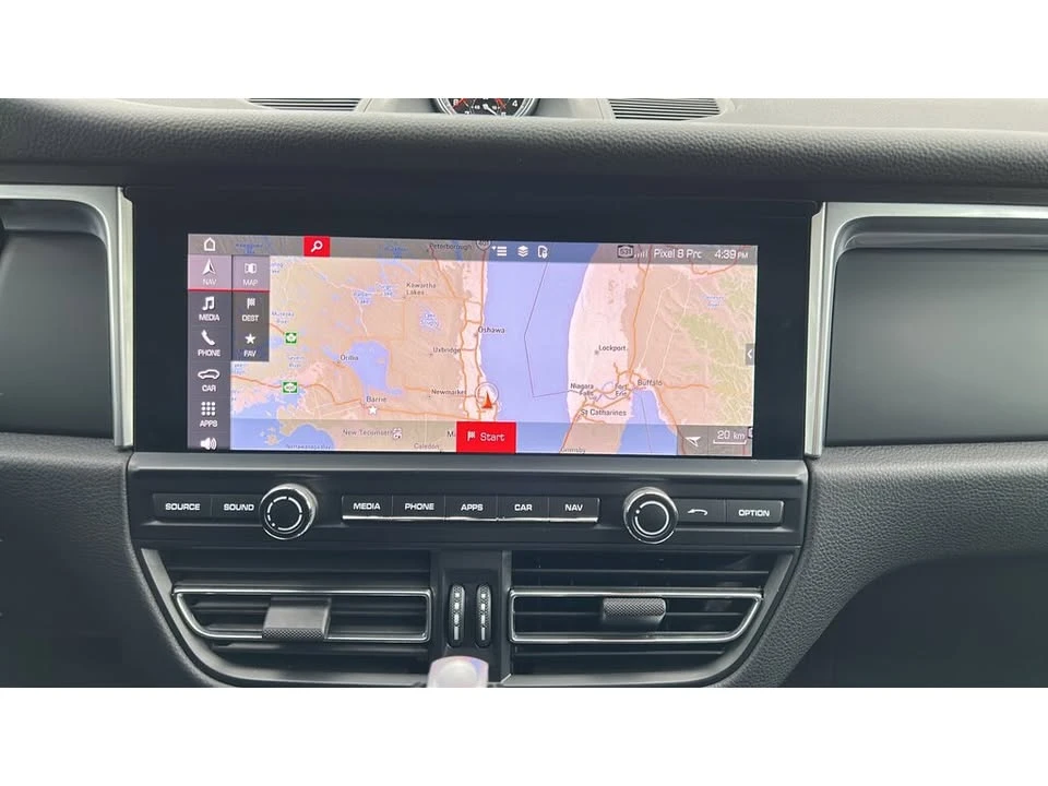 2021 Porsche Macan - Image 15 of 20