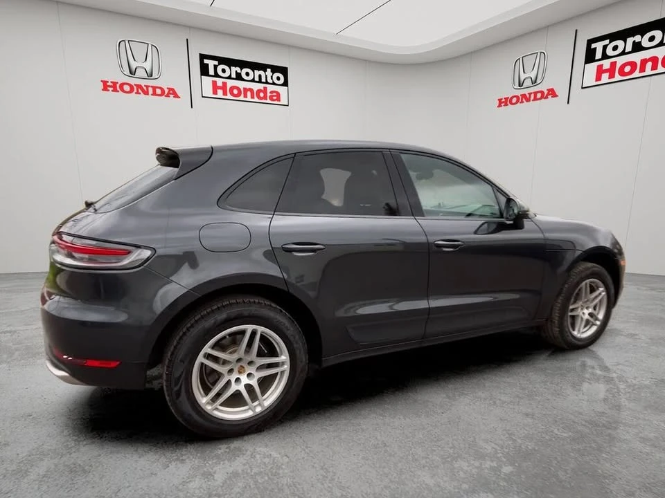 2021 Porsche Macan - Image 9 of 19