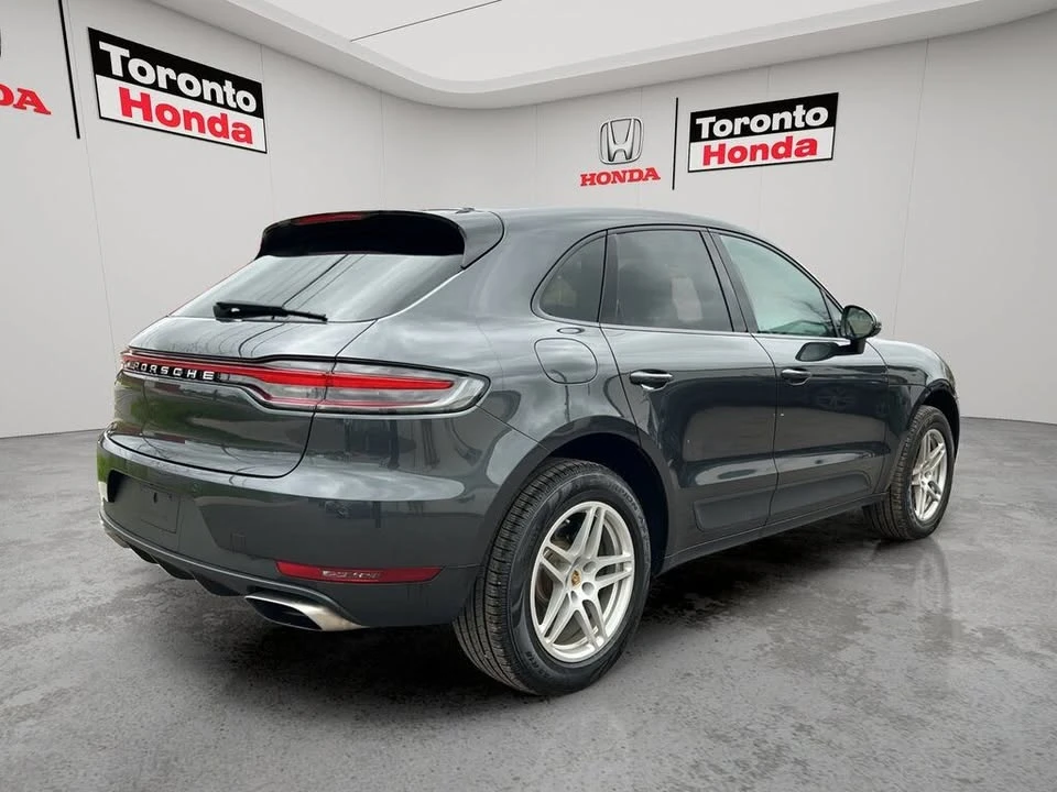 2021 Porsche Macan - Image 12 of 19