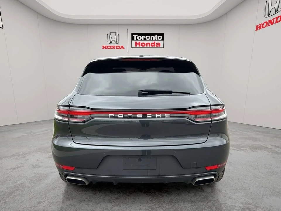 2021 Porsche Macan - Image 14 of 19