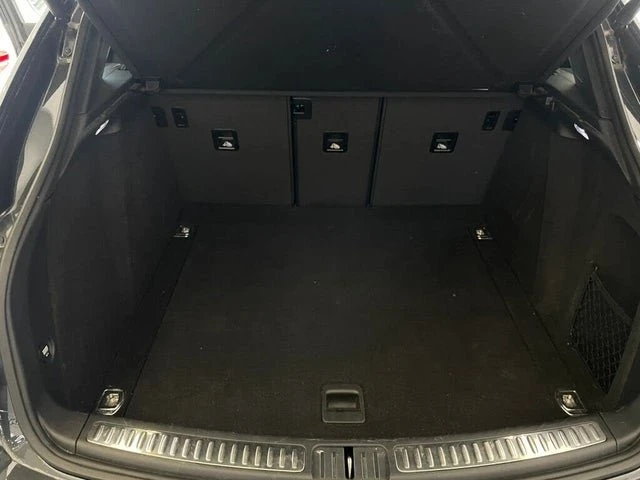 2021 Porsche Macan - Image 10 of 10