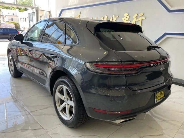 2021 Porsche Macan - Image 3 of 10